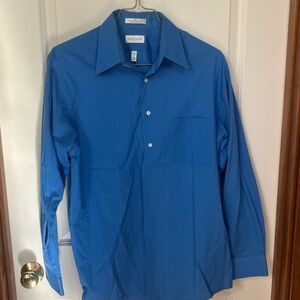 Van Heusen Men’s Solid Royal Blue Dress Shirt